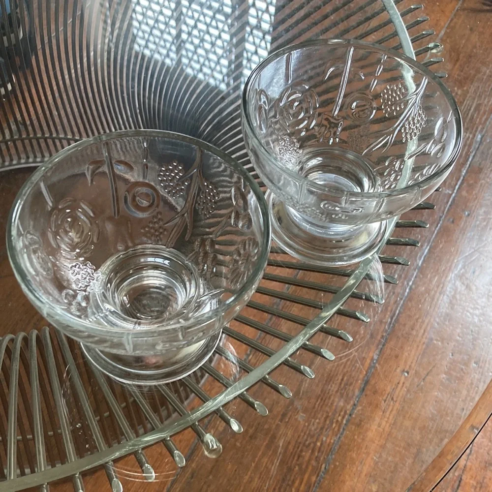 Iittala Oiva Toukka vintage footed glass pedestal bowls set of two
